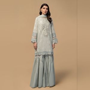 pakistani designer outfit